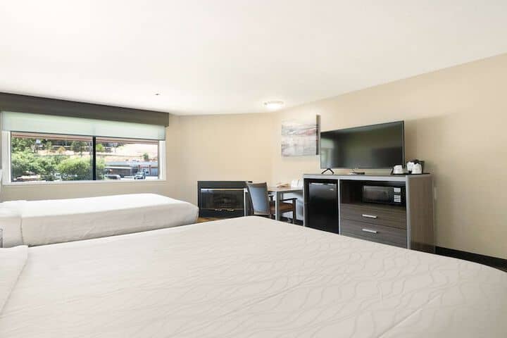Room 37 of 57